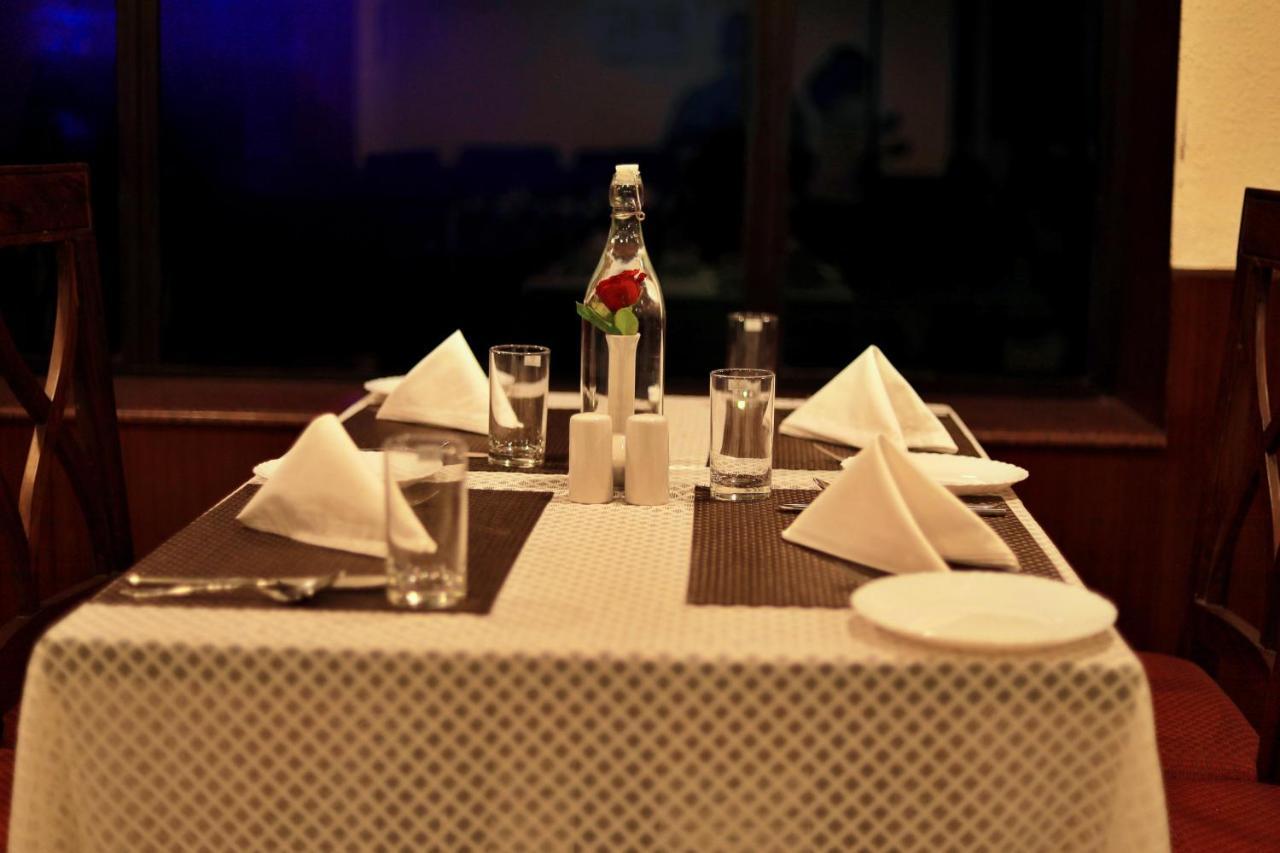 Hotel Edassery Mansion Kochi Bagian luar foto