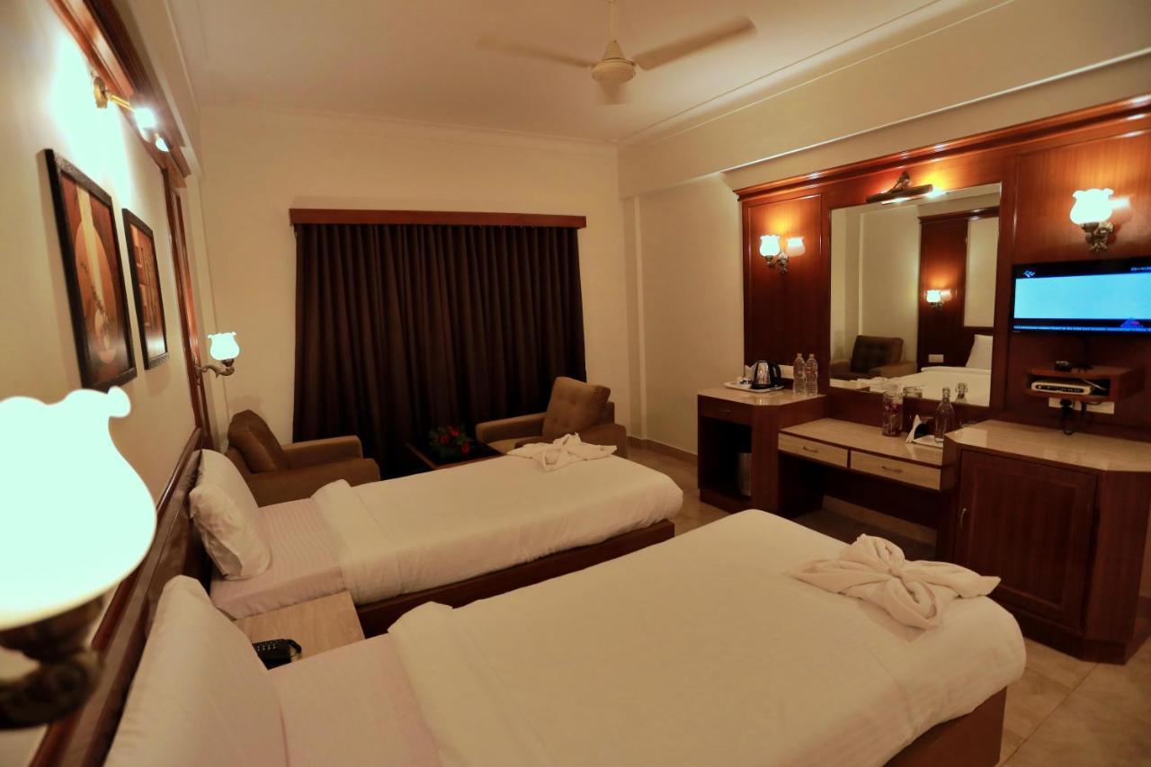 Hotel Edassery Mansion Kochi Bagian luar foto
