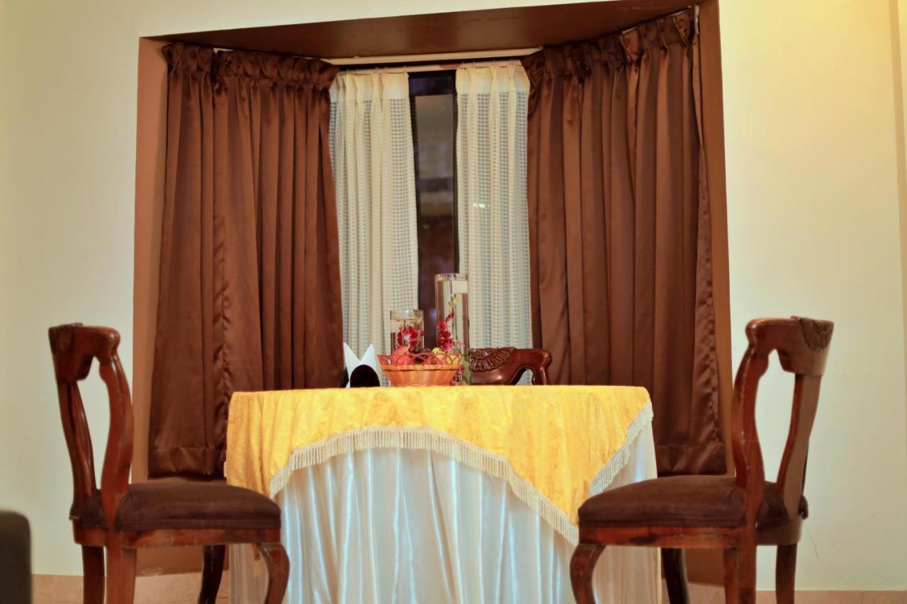 Hotel Edassery Mansion Kochi Bagian luar foto