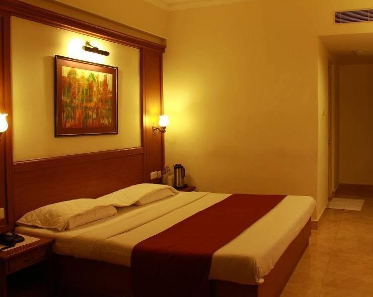 Hotel Edassery Mansion Kochi Bagian luar foto